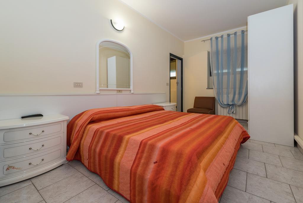 Hotel Santa Maria Finale Ligure Bagian luar foto