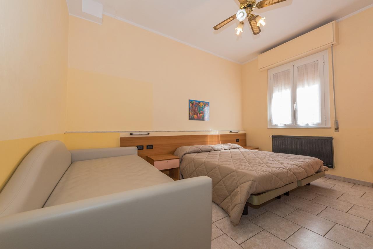 Hotel Santa Maria Finale Ligure Bagian luar foto